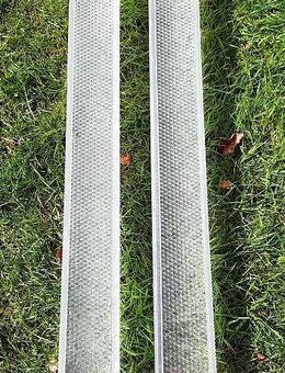2 alte Abdeckungen für Leuchtstoffröhren - Niederfischbach