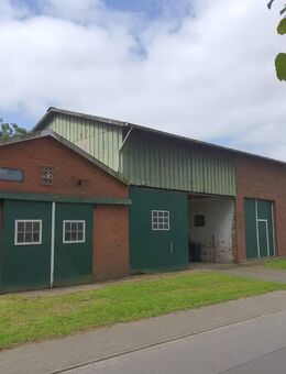 Wohnhaus mit Stallungen und historischer Schmiede - Windbergen