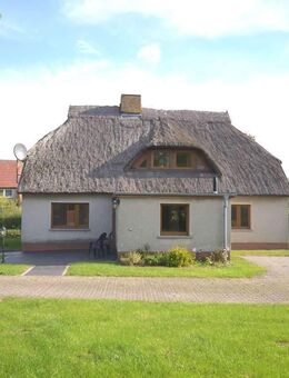 Sanierungsbedürftiges Einfamilienhaus mit viel Potenzial am Selliner See - Sellin (Ostseebad)