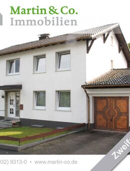 Gut aufgeteiltes gepflegtes Zweifamilienhaus. - Balve