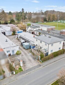 Anleger aufgepasst! Großes Wohn- und Gewerbegrundstück mit 9 Einheiten auf Erbpacht in Eichholz - Lübeck