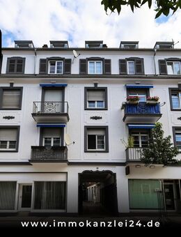 Gemütliche 3-Zimmer-DG-Wohnung mit ca. 51 m² Wohnfläche in Baden-Baden! - Baden-Baden