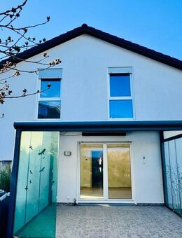 Ruhiges EFH in Top-Wohnlage, KfW 70, 145 qm, 4 SZ, 2 Bäder, Keller, Wintergarten, Wärmepumpe, Garten - Wesseling