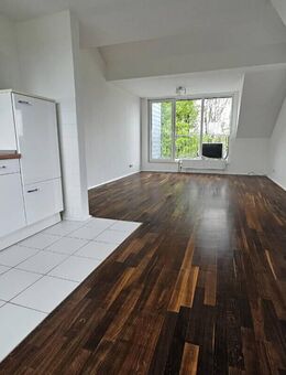 Moderne 2-Zimmer-Wohnung mit Balkon in Mülheim-Dümpten - Mülheim (Ruhr)