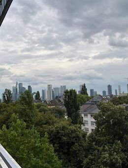 Einladende 3-Zimmer-Wohnung mit einer angenehm wohnlichen Atmosphäre in zentraler Lage mit Balkon - Frankfurt (Main)