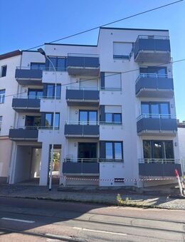 Luxuriöse 3-RW mit 2 Balkonen am Klausberg! - Halle (Saale)