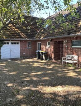 Großzügiges Einfamilienhaus mit zusätzlicher Grünfläche in Hemsbünde - Hemsbünde