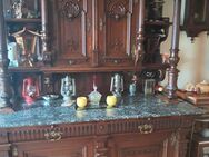 Schicker Schrank französischer Kolonialzeit - Bernburg (Saale)