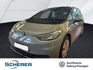 VW ID.3, Pure Performance ID 3 PURE% 55kWh DISCOVER H, Jahr 2021 - Neunkirchen (Saarland)