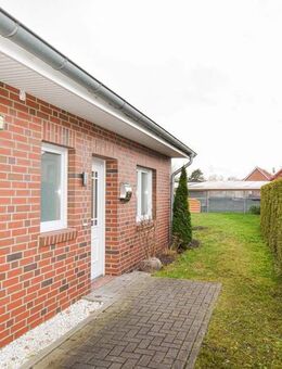 ANFRAGESTOPP! Doppelhaushälfte mit Garten - Moormerland