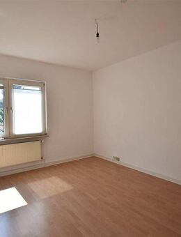 Ab sofort! Gepflegte 3-Zimmer-Wohnung zentraler Lage - Krefeld