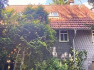 Fachwerkhaus mit Charme und Potenzial - Handwerkertraum auf großem Grundstück in Seck - Seck