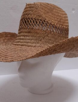 Strohhut für einen Sommer - Grävenwiesbach