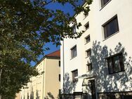 Gemütliche 3-Raum-Wohnung mit Badewanne und sonnigem Balkon - Gera