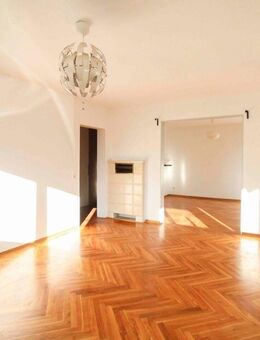 Attraktive 3-Zimmer-Whg mit Terrasse und Stellplatz in Ludwigsburg - Ludwigsburg