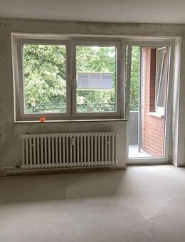 Großzügige 3-Zimmer-Wohnung mit Balkon (WBS) - Bielefeld