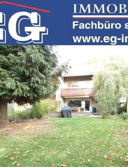 Terrasse, Balkon und Garage: charmantes Reihenendhaus - Bad Salzuflen