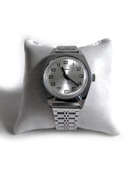 Schöne Armbanduhr von Karex - Nürnberg