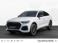 Audi Q5, Sportback 40 TDI qu advanced Parken, Jahr 2022 - Bad Kissingen