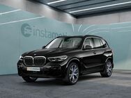 BMW X5, 30d M Sport Panodach Sky Lounge Laserlicht, Jahr 2022 - München
