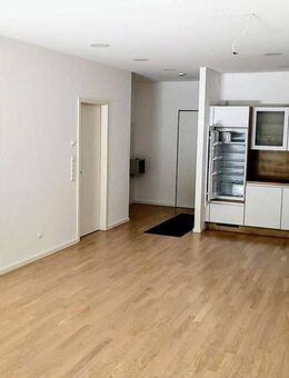 71 m² 2,5 Zi-Wohnung in Sindelfingen-Mitte mit nobilia BOSCH EBK - Sindelfingen
