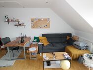 schöne 2-Zimmer DG-Wohnung in zentraler Lage - Regensburg