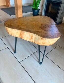 Couchtisch Beistelltisch Holz massiv Handarbeit - Kippenheim