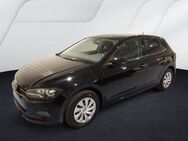 VW Polo, 1.0 TSI Comfortline Dig, Jahr 2021 - Lehrte