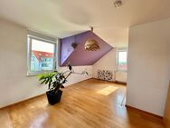 Wohnen auf 2 Etagen! Attraktive 5 Zimmer-Maisonettewohnung mit toller Fernsicht! - Denkendorf (Baden-Württemberg)