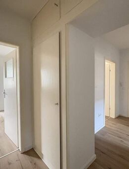Helle und geräumige 3-Zimmer-Wohnung in Blumenthal - Bremen