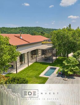 Perfekte Harmonie von Natur, Design und Komfort - Nachhaltige Luxus-Villa mit Hallengebäude - Weyarn