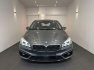 BMW 218 Active Tourer Sport Line AUT/Kamera/Navi/HUD - Oberhausen