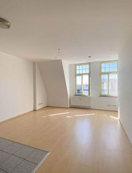 Charmantes 1-Zimmer-Apartment mit Einbauküche - Halle (Saale)