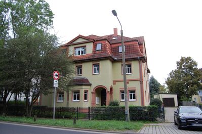 Maisonette-Wohnung im alten Flughafen-Hotel zu verkaufen