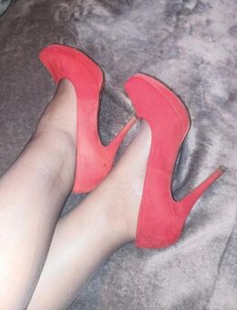 High Heels rot Gr. 39 v. Buffalo - Homburg Zentrum