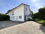 Stilvoll und modern - Einfamilienhaus mit Einliegerwohnung, Garage und Garten in Schwelm-Linderhausen - Schwelm
