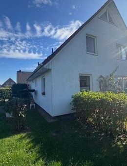 Zweifamilienhaus in schöner Ortsrandlage - Lübz