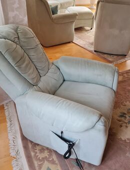 Polstergarnitur und elektrischer Fernsehsessel VB 40€ - Steinheim (Albuch)