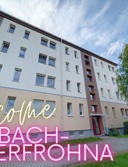 ++ wunderschöne 3-Raum Wohnung - Tageslichtbad mit Dusche - Balkon mit Ausblick ins Grüne ++ - Limbach-Oberfrohna