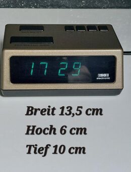 Vintage Wecker Marke ESGE Electronic mit LED Uhr ca. 70er / 80er Jahre - Hannover Buchholz-Kleefeld