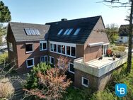 Viel Haus auf großem Grundstück sucht neue Eigentümer - Kiel