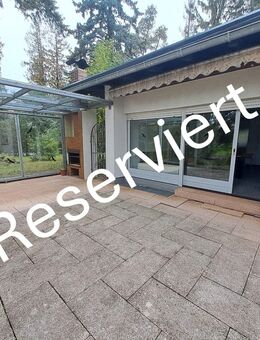 Einfamilienhaus in großem eingewachsenen Grundstück - Wilhermsdorf