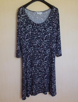 Damen-Kleid mit 3/4 Ärmeln Gr. 42 JANINA NEU - Namborn