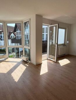 **ERSTBEZUG** - neu modernisierte 3-Raum Wohnung mit Balkon und EBK in Dresden-Weißig - Dresden