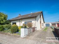 BEHAGLICH - freistehendes Einfamilienhaus mit Garage und großem Grundstück in Bexbach! - Bexbach