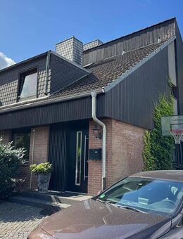 Großzügige Doppelhaushälfte mit Flair in Hamburg-Eißendorf - Hamburg