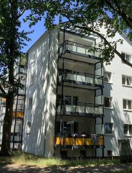 Schicke 1-Zimmer-Wohnung mit herrlichem Balkon - Bremen