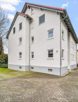 Stilvoll renovierte 3-Zimmer-Wohnung mit Außenfläche in Gondelsheim - Gondelsheim