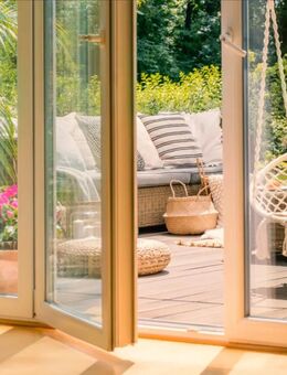 Intelligent geschnittene Erdgeschoss Wohnung mit großzügigem privat Garten und toller Nahumgebung - Deggendorf