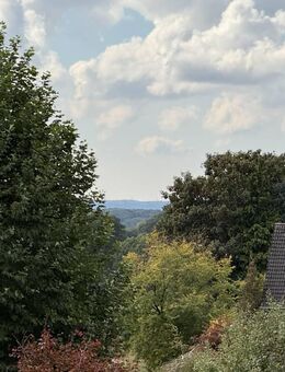 "Offene Besichtigung" 12.10.25 von 14 -15:30 Uhr Neu + sofort bezugsfertige DG-Wohnung mit Ausblick - Wallenhorst